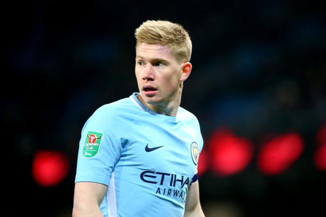 女子篮球联盟赛季焦点球员表现（女子篮球联盟本季焦点球员表现盘点）