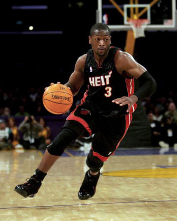 罗体：萨里向洛蒂托要求在一月引进一名高水平中场球员（罗体：萨里要求洛蒂托在冬窗签下一名高水准中场）