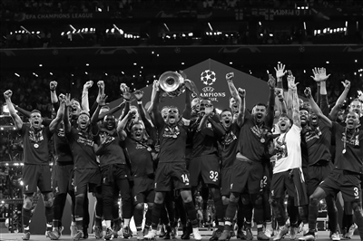 本赛季只代表皇马出场1次，西媒：卢宁进入国米视野