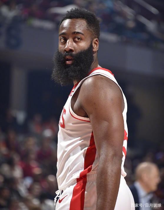 假肢技师、快擦手、滚球妹……他们是残特奥会华农场馆幕后星光（假肢技师、“快擦手”和“滚球妹”，点亮华农残特奥会场馆的幕后星光）