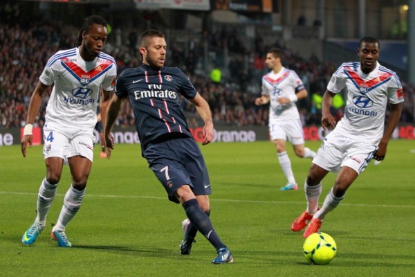 克罗斯谈皇马现状：不要总谈过去，我不需要别人说我想你（克罗斯评皇马近况：别老谈过去，我不需要听到“想你”）