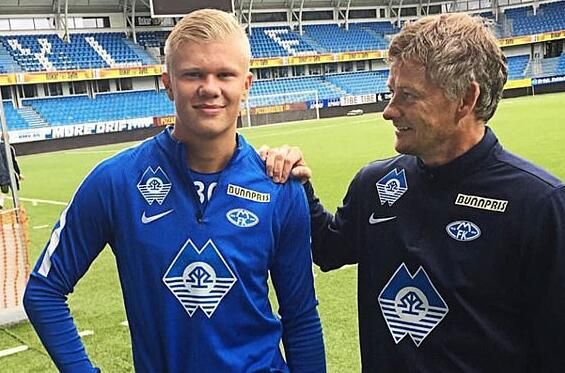 曼联连续两次在联赛中不敌纽卡，上次3连败追溯到1922年（曼联联赛两连败给纽卡，上次三连败还要追溯到1922年）