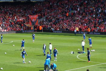 泰晤士报：尽管曼联一周只有一赛，但阿莫林坚持每周训练6天（泰晤士报：曼联每周仅一场，阿莫林仍坚持每周六天训练）