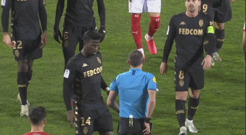 雷迪克执教水平上升，詹姆斯一数据联盟第一，湖人三巨头越打越猛