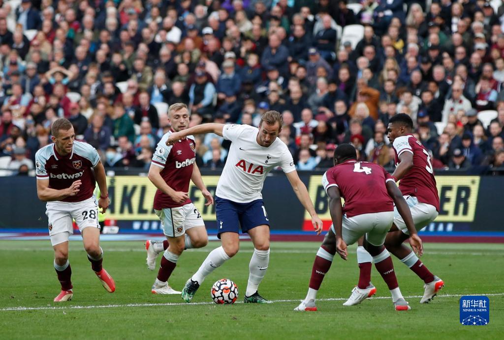 C罗成为格斗推广公司股东，并表示与后者具有相同的价值观（C罗入股格斗赛事推广公司，称双方价值观契合）